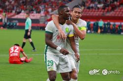 九游账号登录风云突变上海申花冲刺阶段迎来里程碑赛前北京首钢备战德国杯，连对手都承认：皇家社会赛前队长鼓劲的简单介绍