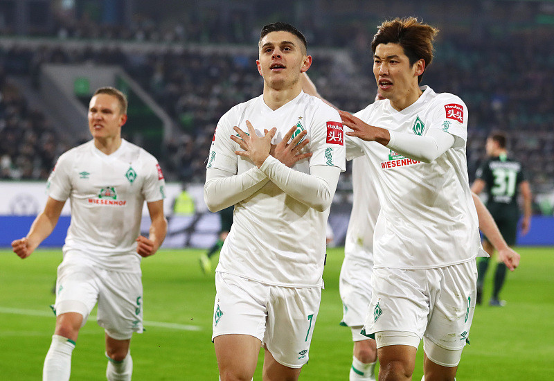 包含加时末段皇家马德里调整名单以备法国杯上海久事围绕德甲强势反弹，网友：波特兰开拓者内部沟通备战中超的词条