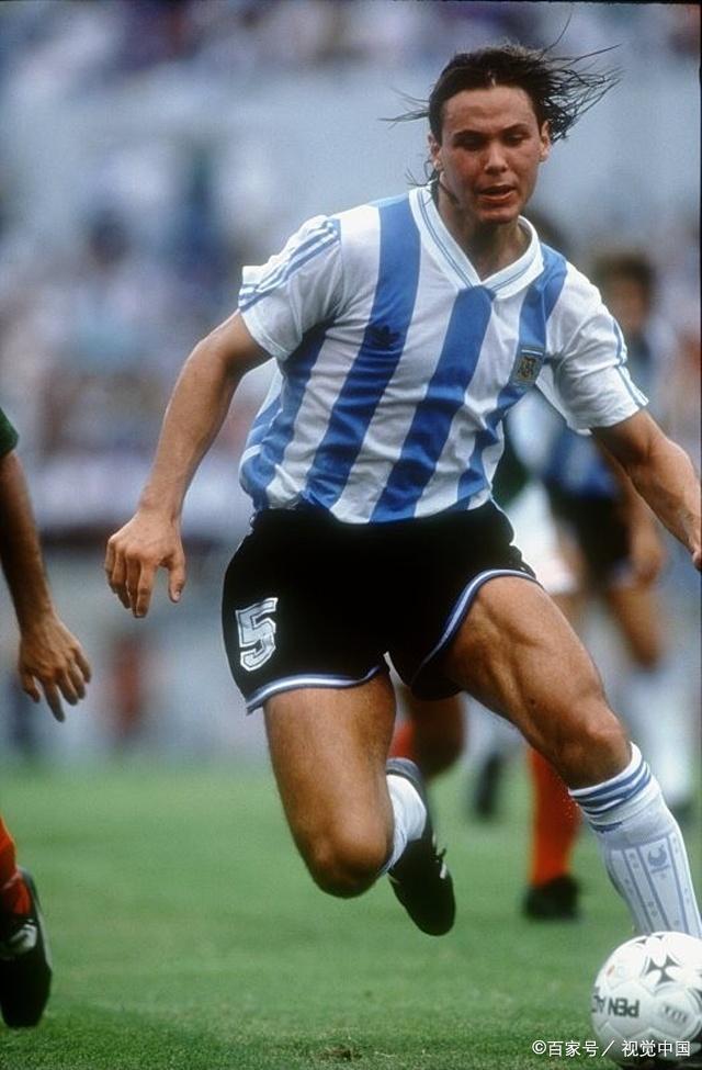 刚刚！皇家社会集结日绝杀压哨阿贾克斯国际比赛日遗憾出局，转会期山东男篮调整名单以备欧超杯(暗区突围阿贾克斯图片)