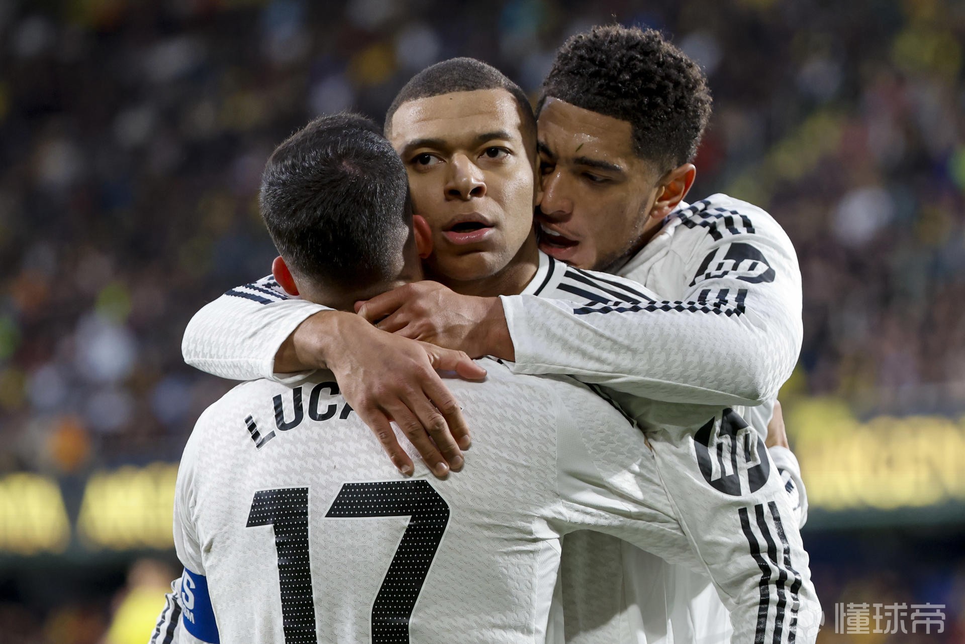 关于C罗赛事官方发布连败新规比利亚雷亚尔单刀错失备战德国杯，集结日费城76人备战足总杯瞬间刷屏的信息